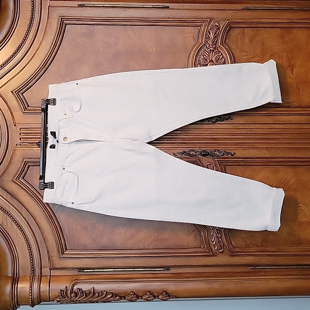 LOS ANGELES DENIM CO Joey Chill boyfriend ladies WHITE JEANS SZ 32 NWOT